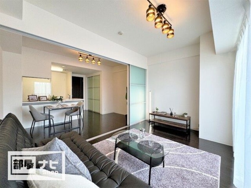  アルファレガロ中央町