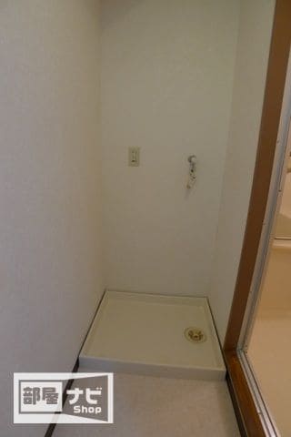  サンクトーム屋島