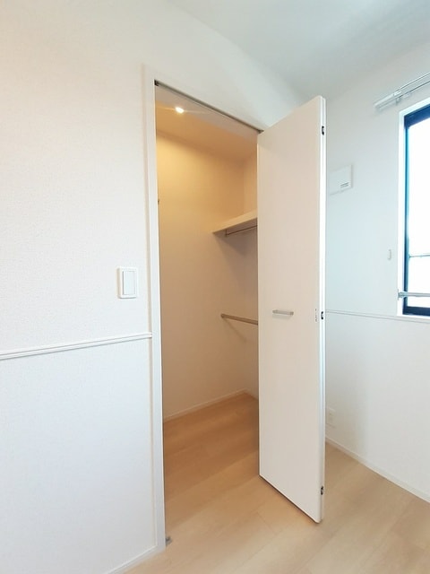 収納 ルルディ　モトヤマＢ