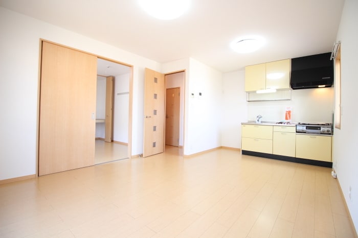 洋室⇔LDK グランシャトーⅡ