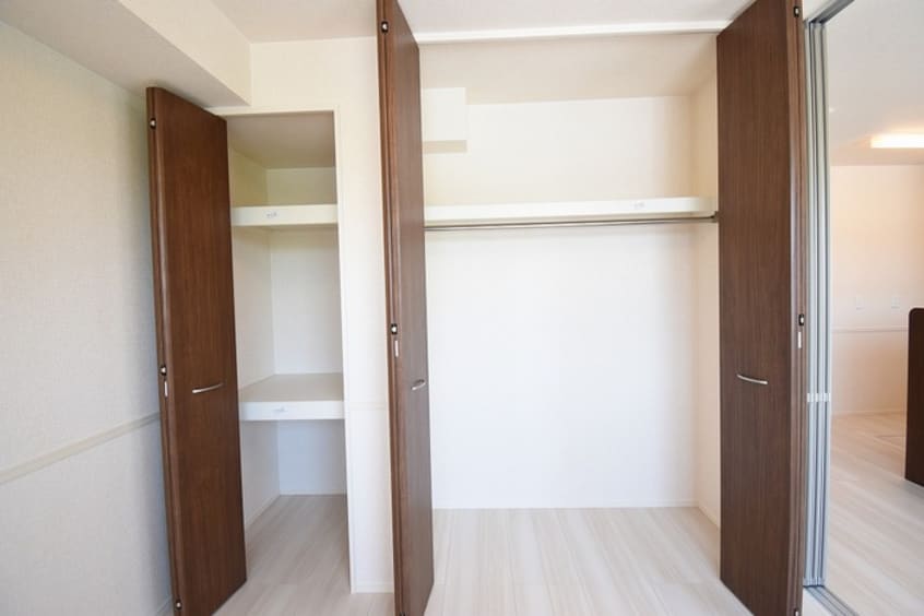 クローゼット サンシャイン前田C棟 C棟