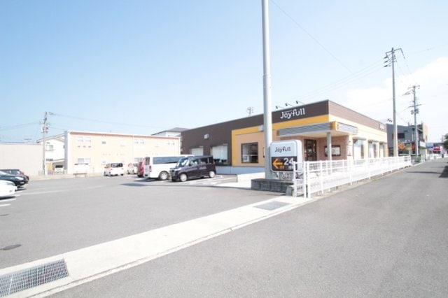 ジョイフル高松東山崎店(1915m) サンシャイン前田C棟 C棟