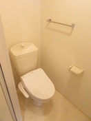 トイレ プルミ・エール C棟