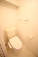 トイレ（温水洗浄暖房便座） プルミ・エール C棟
