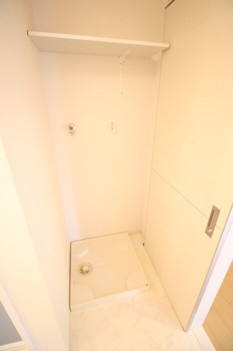 洗濯機置き場 プルミ・エール C棟