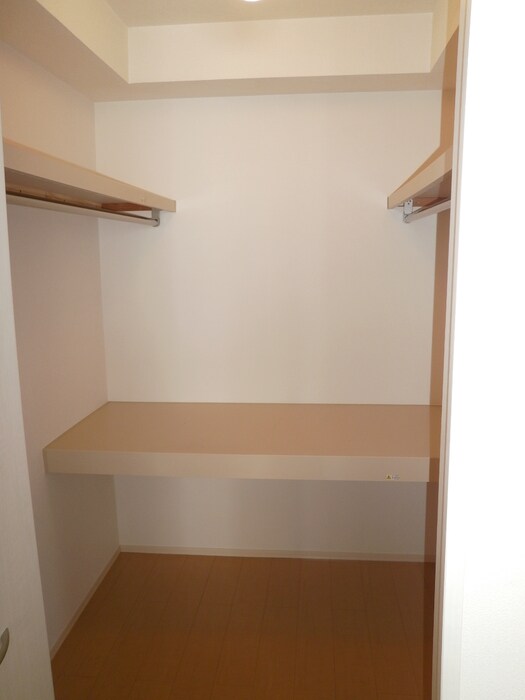 南洋室収納 マインパレスⅡ A棟