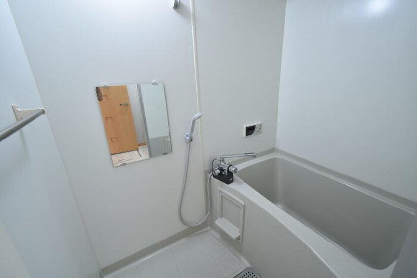 浴室 リビングタウン伏石 A棟