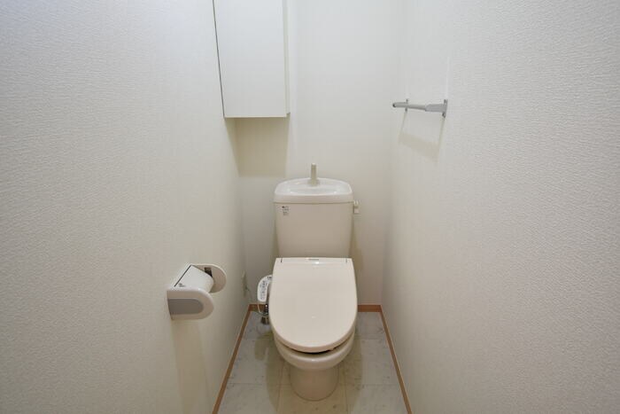 温水洗浄暖房便座 リビングタウン伏石 A棟