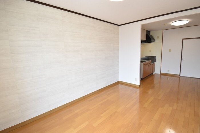 ＬＤＫ１３帖 ヴァンベール屋島