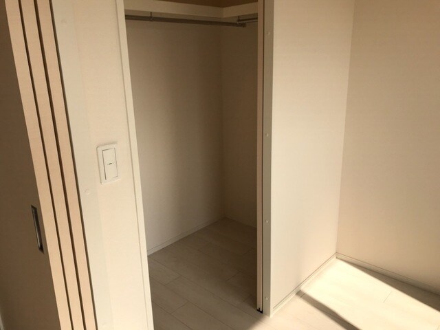 ウォークインクローゼット ソレイユ木太