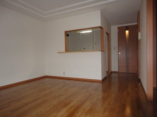 リビング ラティールⅡ