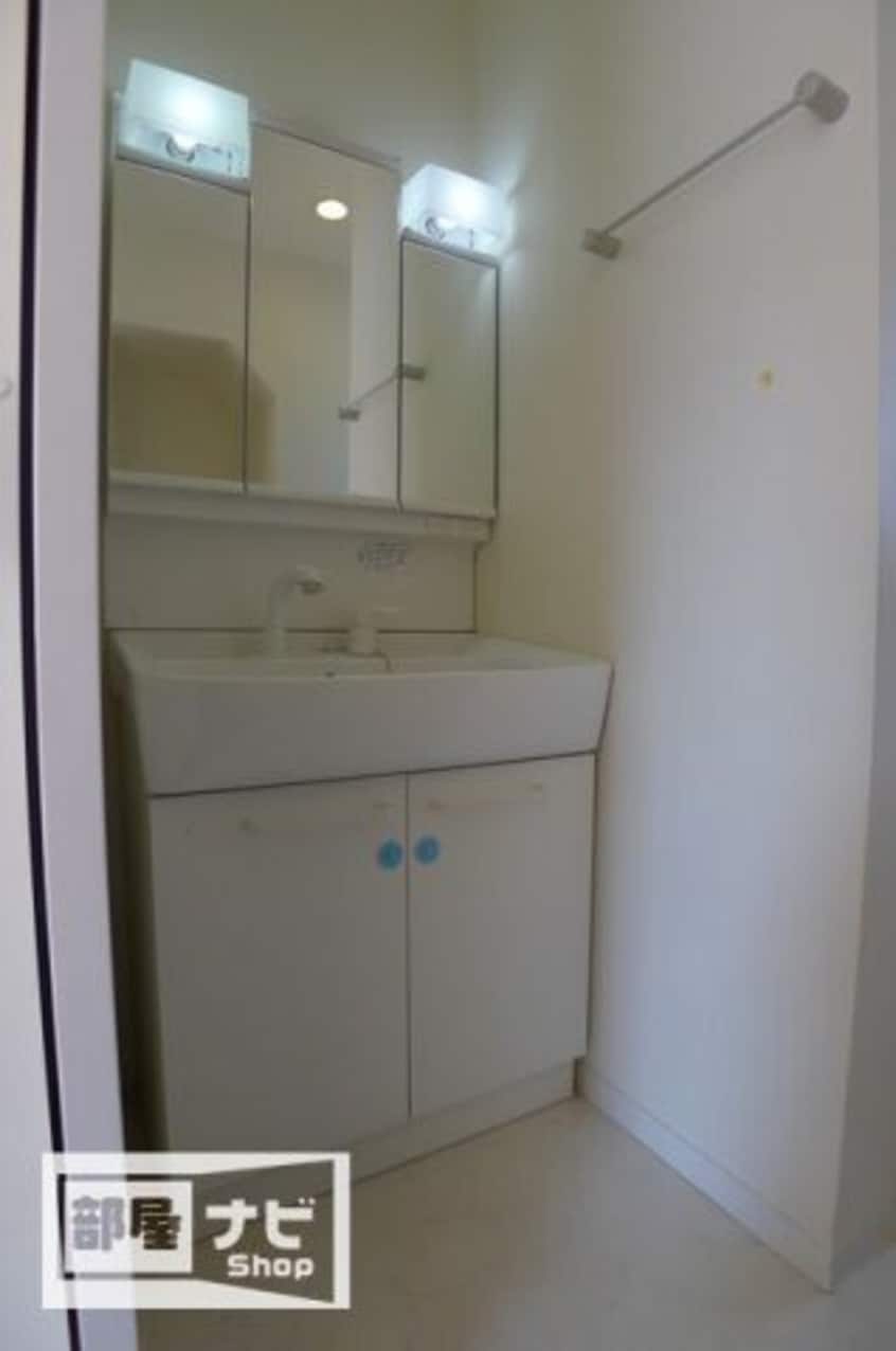  Ｓｕｎｎｙ　Ｃｏｕｒｔ　Ａ棟