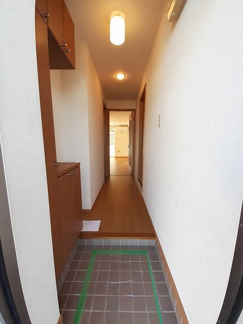 玄関 エルピーダＭ　Ｄ棟