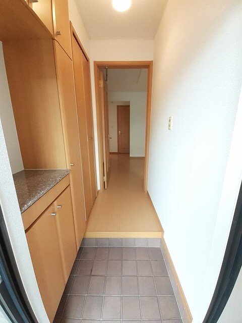 玄関 クローバー　ポンドＡ