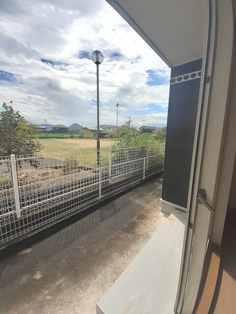 庭 スワン　ＫＩＴＡＭＵＲＡ　Ｄ