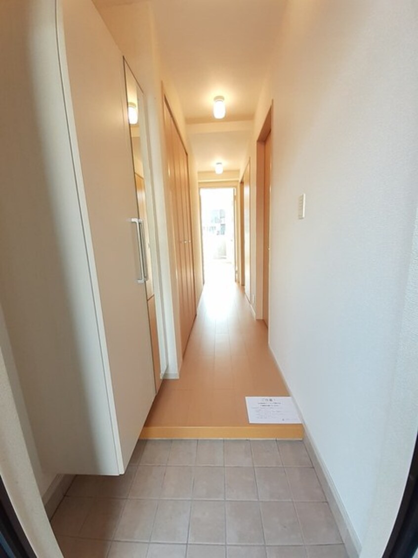 玄関 サニーフォレスタＢ