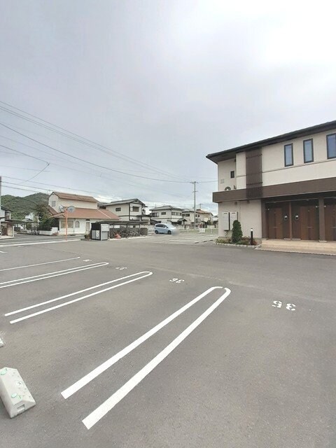 駐車場 サンリットⅣ