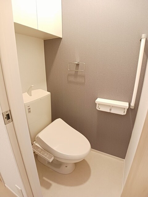 トイレ メゾフォルテ松島