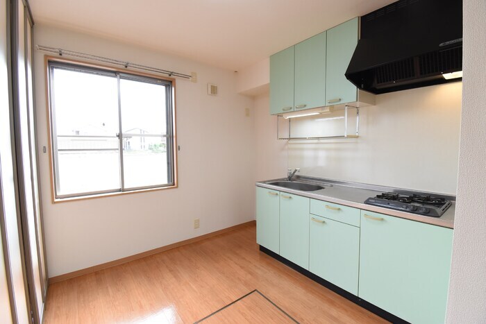 ＤＫ５．４帖 リースランド上林 Ａ