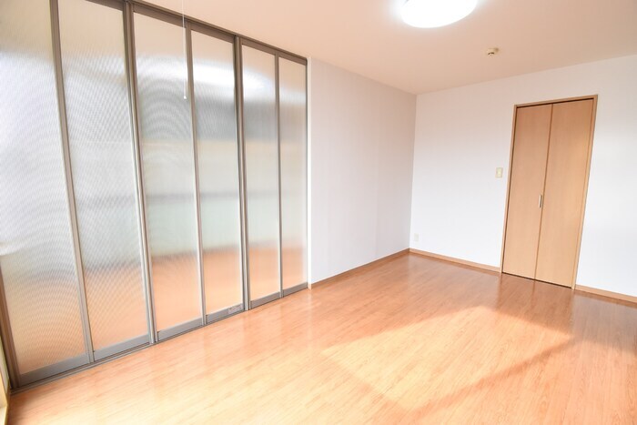 洋室７．１帖 リースランド上林 Ａ