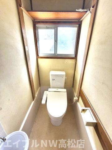  三条駅西一戸建