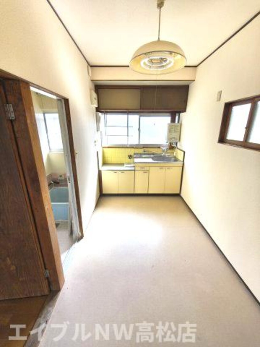  三条駅西一戸建