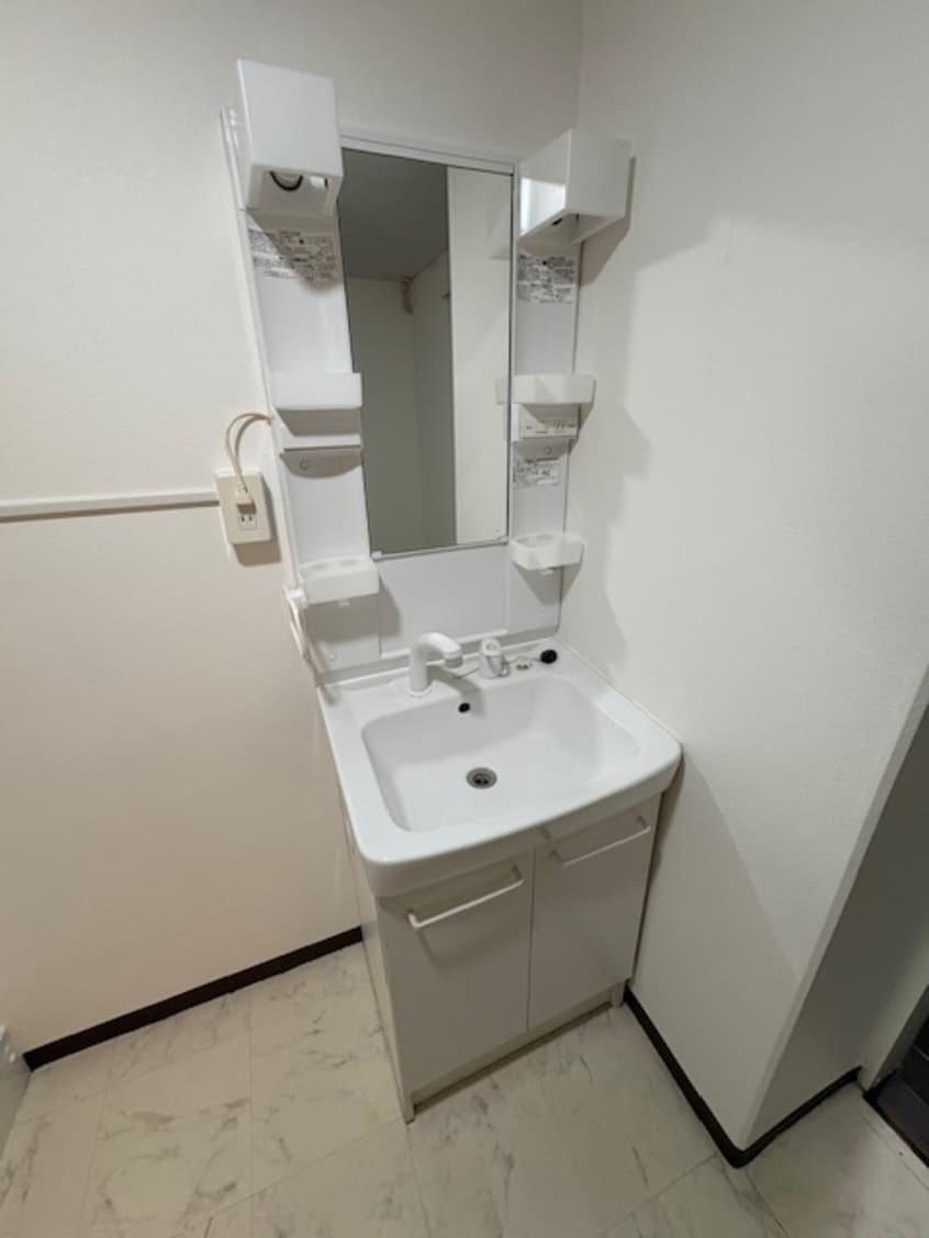  ハイマート屋島