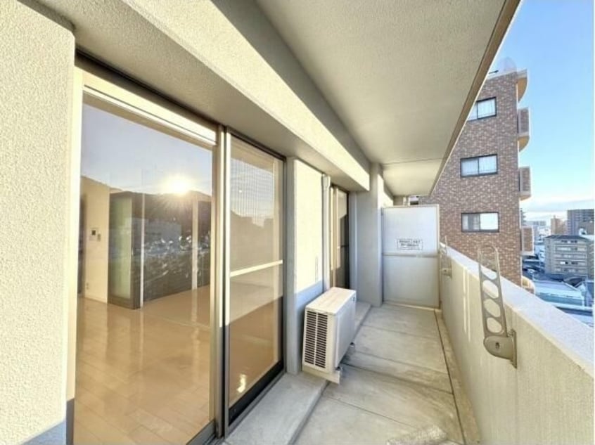  アルファレガロ栗林