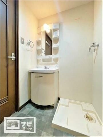  アパートメントＳⅢ