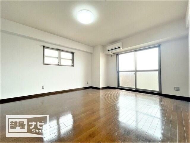  アパートメントＳⅢ