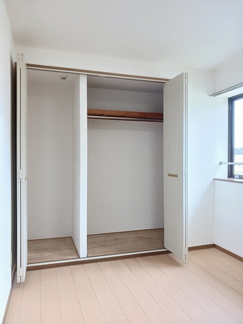 収納 ニューエルディム裕Ⅱ