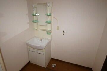  三木借家－東から２軒目