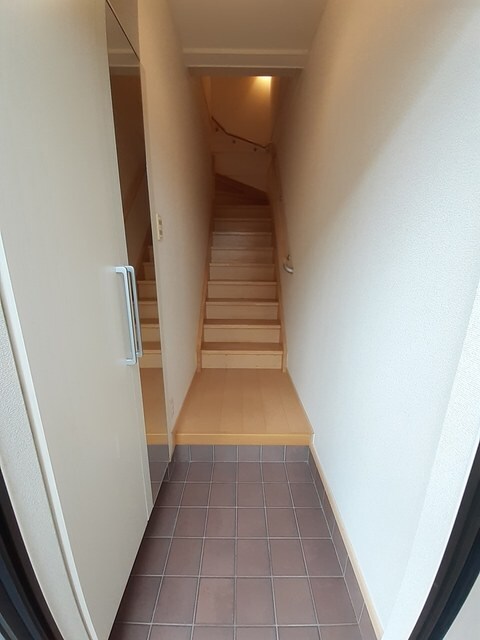 玄関 レクサスＡ