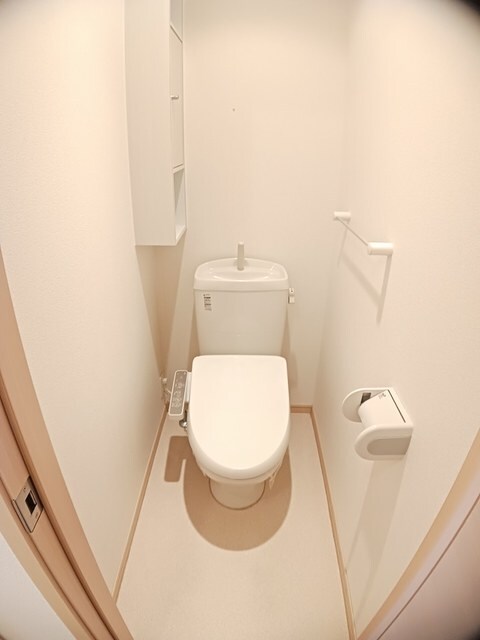 トイレ リヴァード・プレッソⅠ