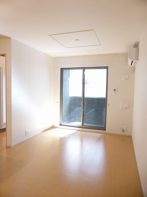 居室・リビング ナリッシュＬｅｅ　Ⅲ