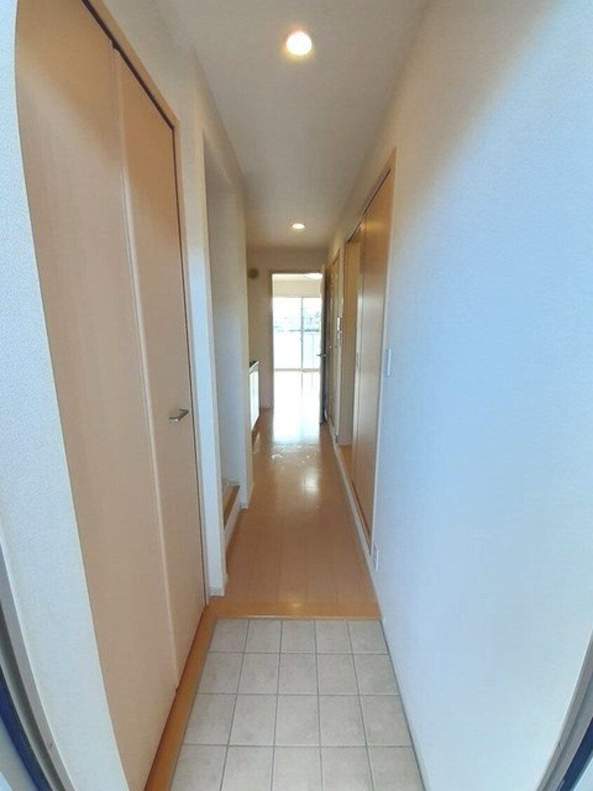 玄関 ハッピー・レモンＡ