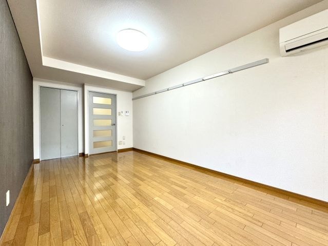  ウッドネスト中央