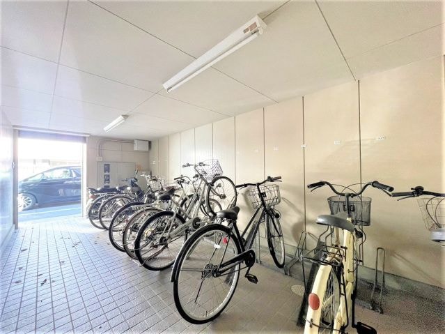  ウッドネスト中央