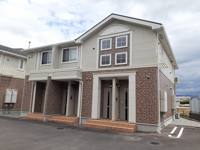 外観写真 ハイツ　コンチェルトＢ