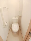 トイレ ハイツ　コンチェルトＢ