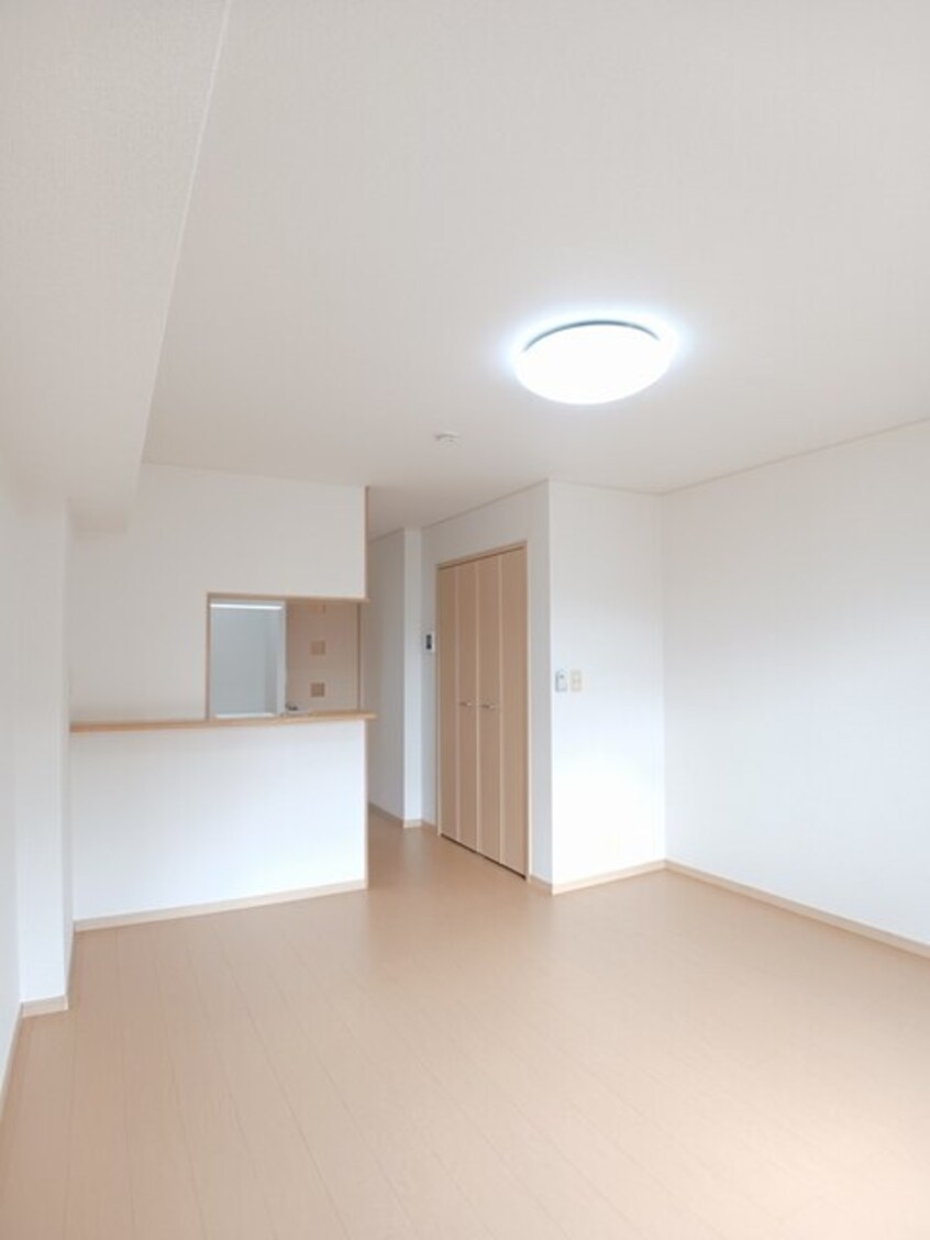 その他 ハイツ　コンチェルトＢ