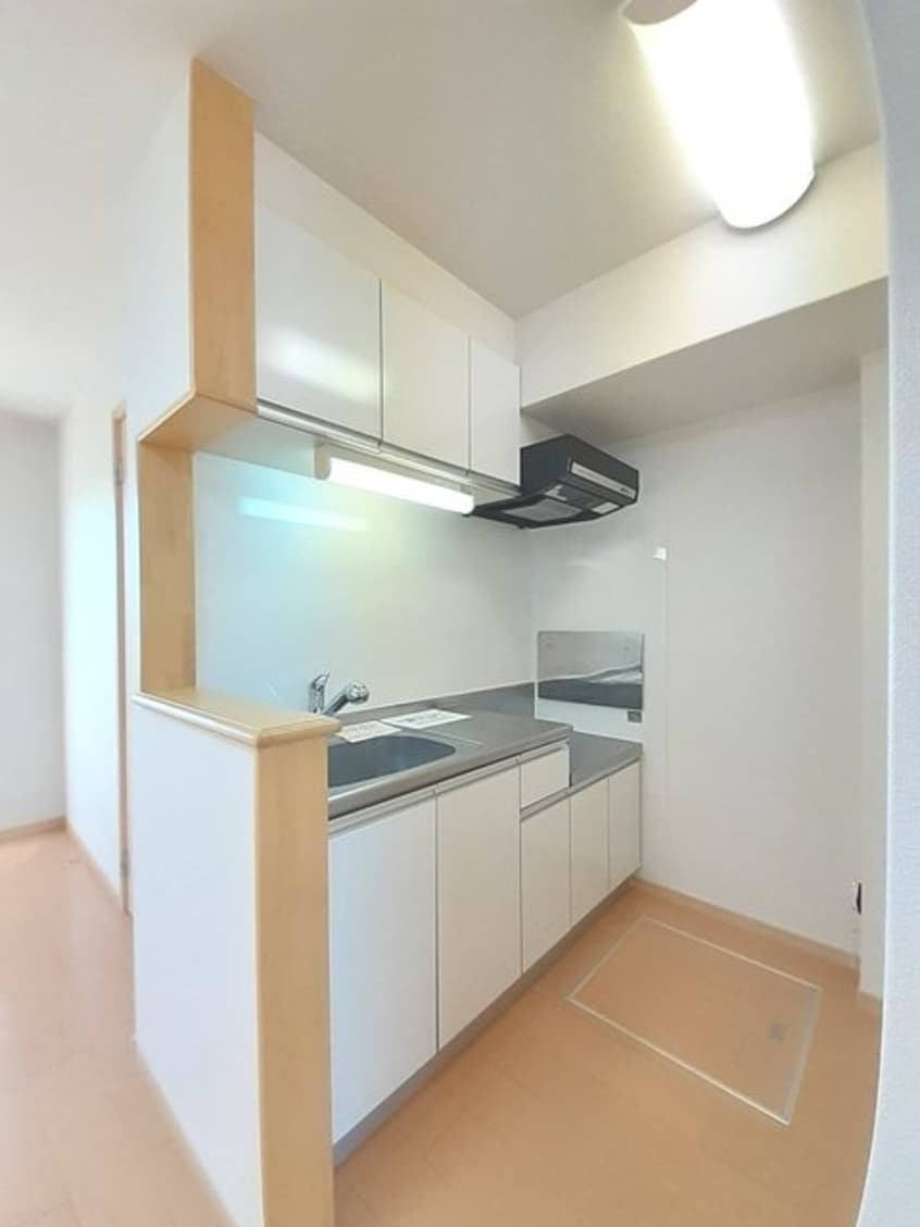 キッチン ＨＩＮＡＴＡ　Ⅰ