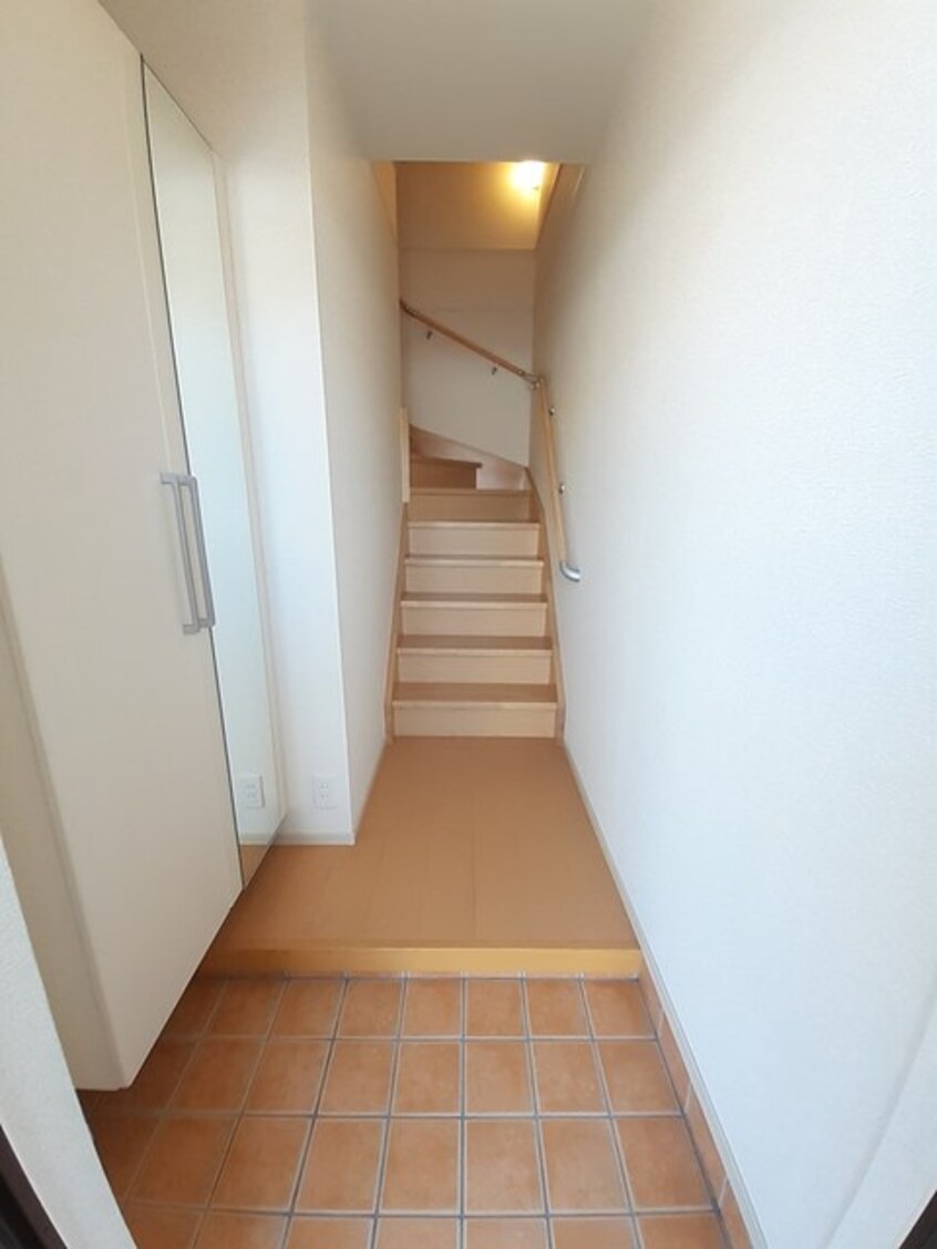 玄関 クラール元山サウスＢ