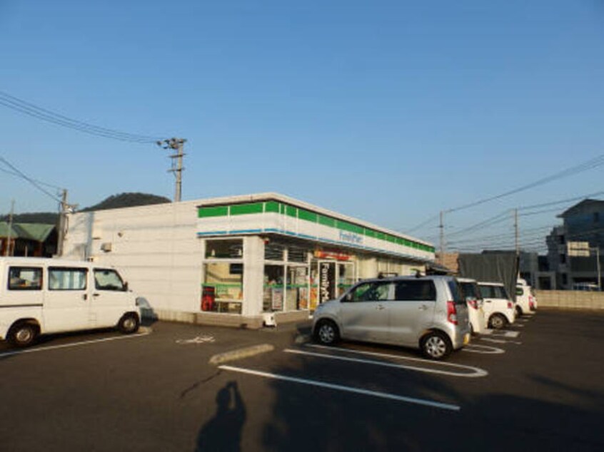 ファミリーマート高松西ハゼ町店 サンハイツ