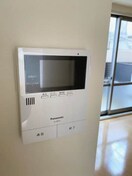  ルミエール松縄 B棟