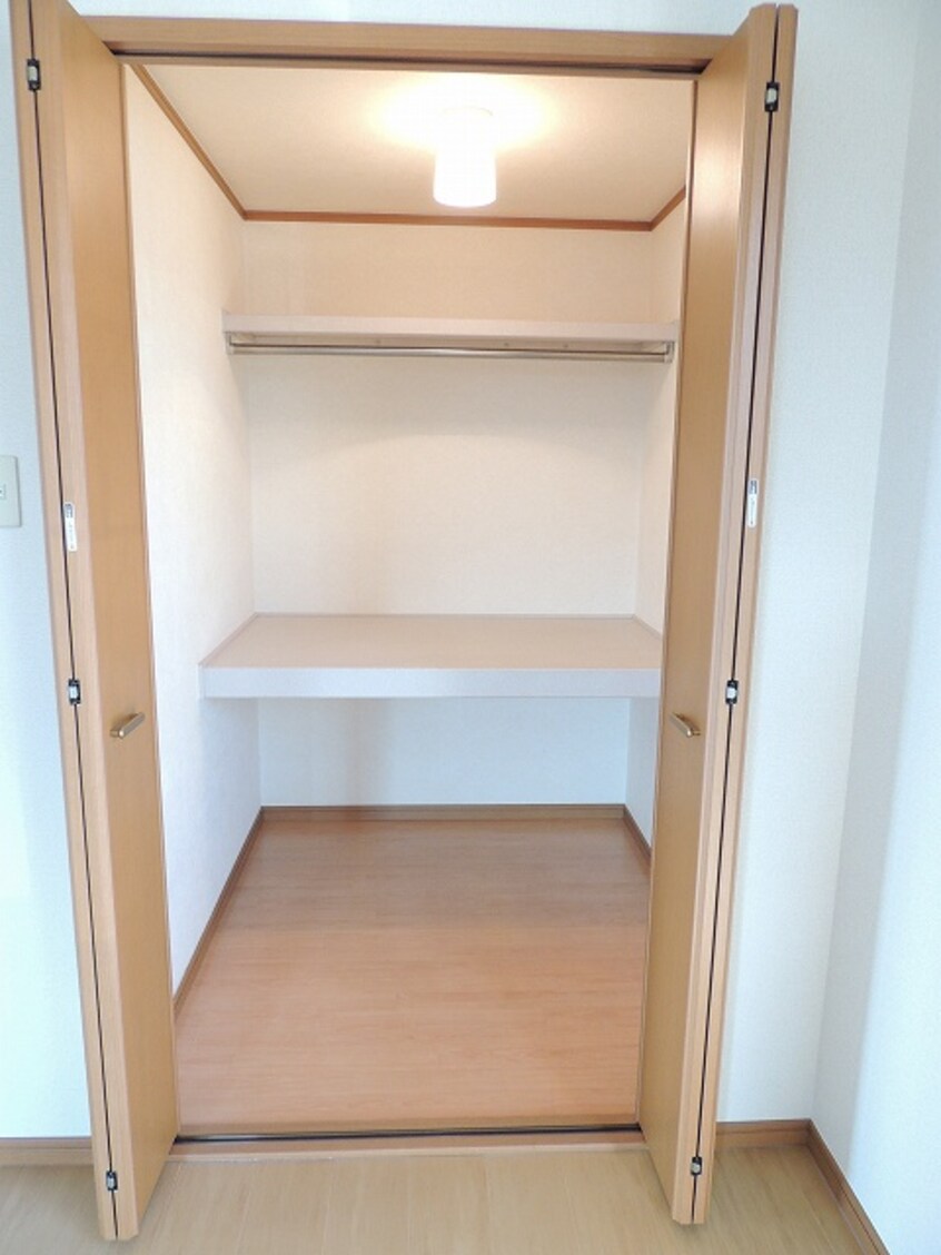 収納 エスト・モンターニュ