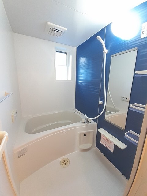 バス／シャワールーム等 リーフグリーン　ハイツⅢ