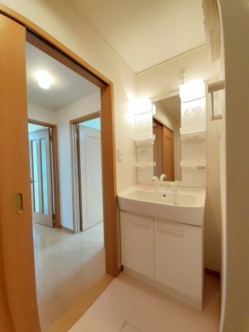 洗面所 カーサ　セレーノ　Ⅱ