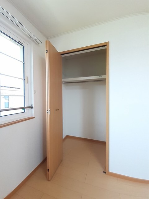 収納 カーサ　セレーノ　Ⅱ