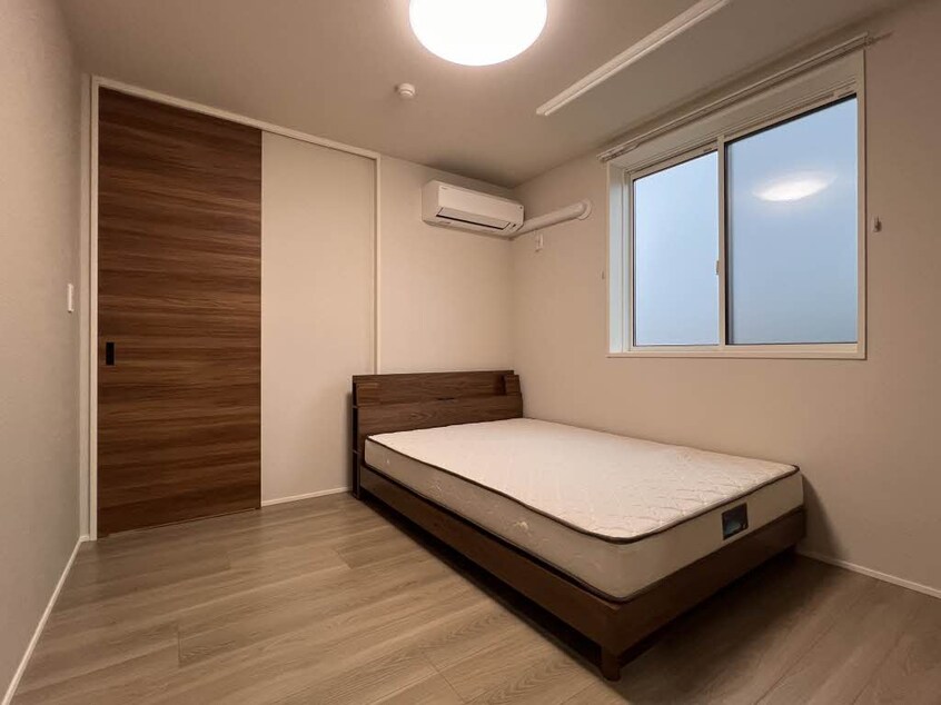  ヴォワレ エ フルール新北町